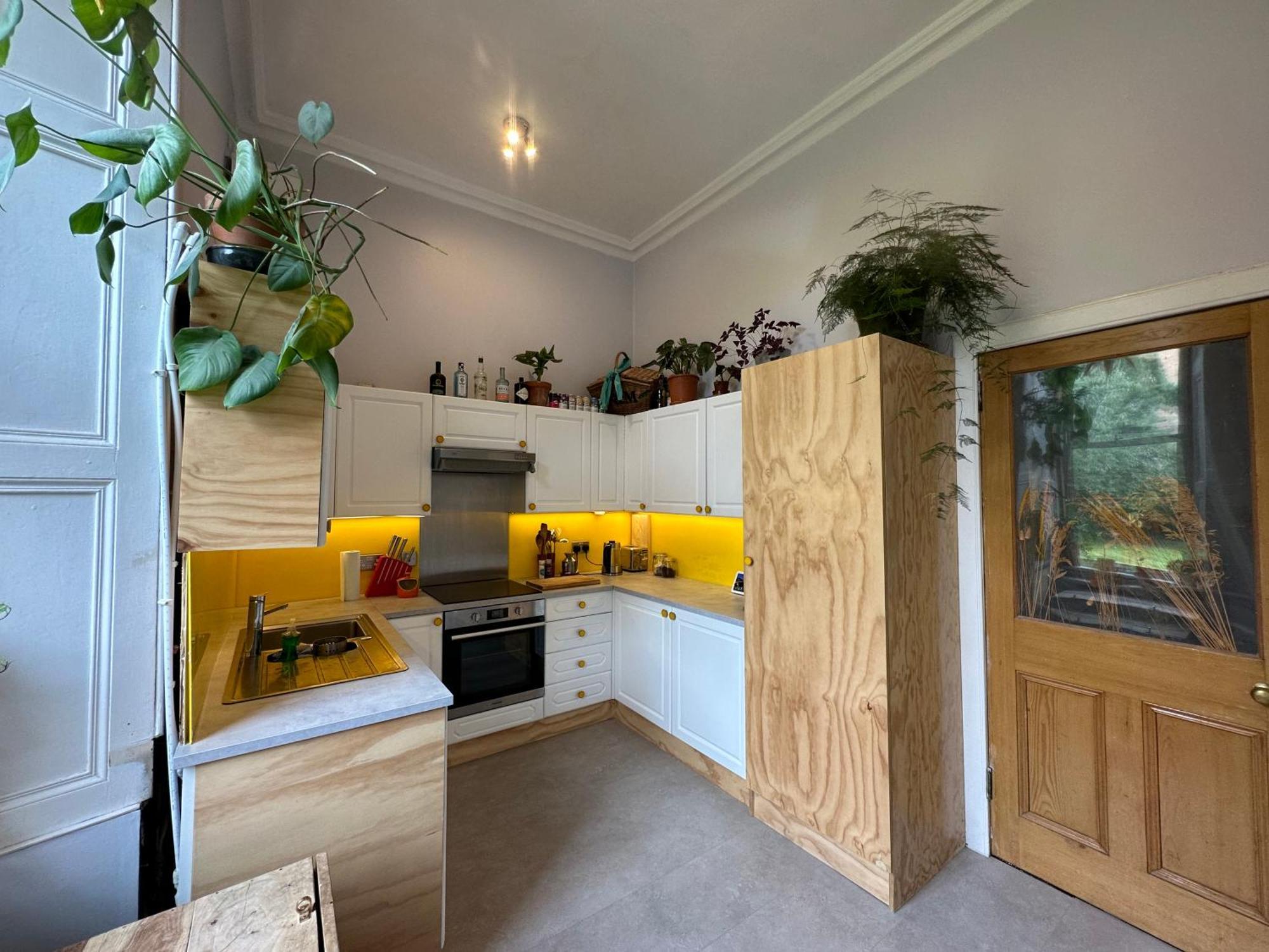 Quirky Apartment In Leith เอดินบะระ ภายนอก รูปภาพ
