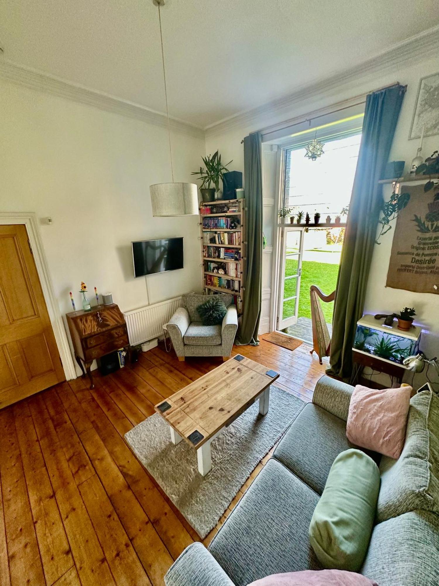 Quirky Apartment In Leith เอดินบะระ ภายนอก รูปภาพ